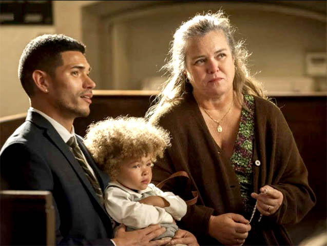 Rosie O'Donnell desempenhou o papel de Tutu na série de televisão SMILF, comédia dramática americana criada por Frankie Shaw, transmitida entre 2017 e 2019. 