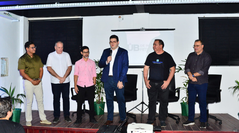 O hub foi lançado por meio de uma parceria da Casa Azul com a Amazoom Coworking