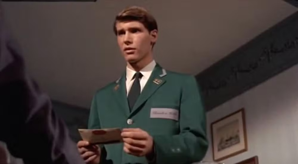 O mesmo executivo pediu que Harrison cortasse o cabelo ao estilo de Elvis Presley. E o ator também se recusou. E foi com o seu jeito autêntico que, em 1979, Ford interpretou Tommy, um fora da lei que ajuda um rabino a atravessar os Estados Unidos no século XIX. Foi no filme O Ladrão Conquistador. 