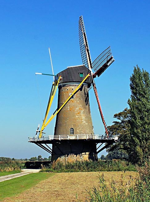 A estrutura é aberta ao público aos sábados e oferece a comercialização de farinha. A sua localização é de simples acesso para carro, com estacionamento gratuito nas ruas adjacentes. A região também não costuma ter intensa movimentação e é considerada residencial.