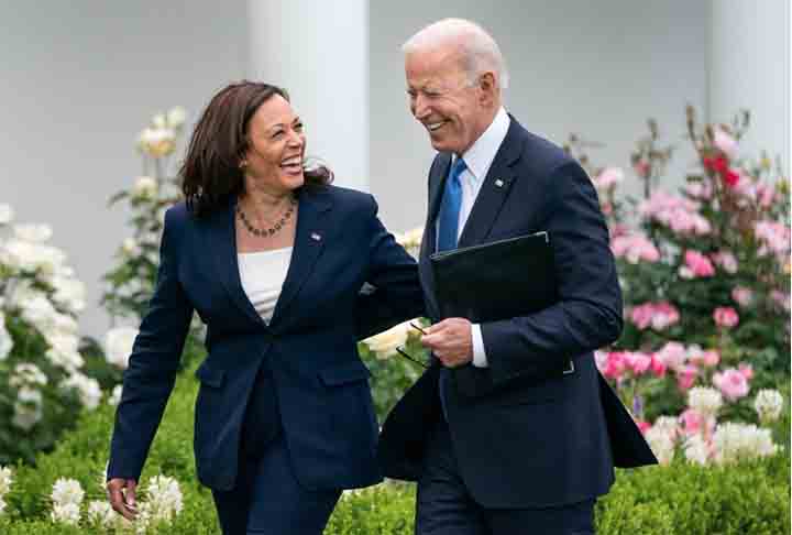 Outros nomes importantes do Partido Democrata, como o ex-presidente Bill Clinton e sua esposa, Hillary Clinton, que perdeu a eleição para Trump em 2016, também expressaram apoio a Kamala Harris na época. 