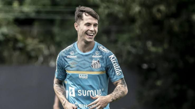 Zanocelo chega ao Ceará com contrato de empréstimo. 