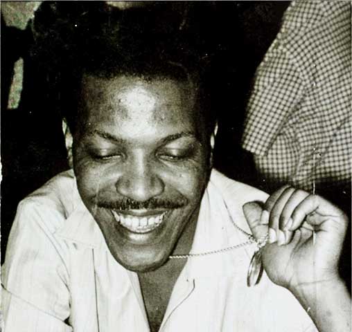 Filho de lavradores, Martinho José Ferreira nasceu em 12 de fevereiro  de 1938, em Duas Barras, no interior do Rio de Janeiro. Com apenas quatro anos de idade, ele mudou-se com a família para a capital fluminense. Antes de se tornar um ícone da arte brasileira, ele serviu o exército na juventude. No quartel, chegou a ocupar a patente de sargento. 

