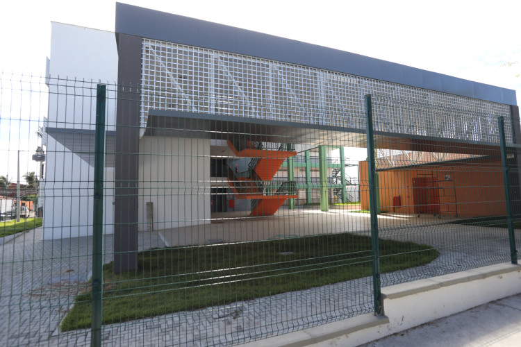 Estrutura da nova sede est&aacute; conclu&iacute;da desde junho, mas ainda n&atilde;o foi entregue pelo Governo do Estado