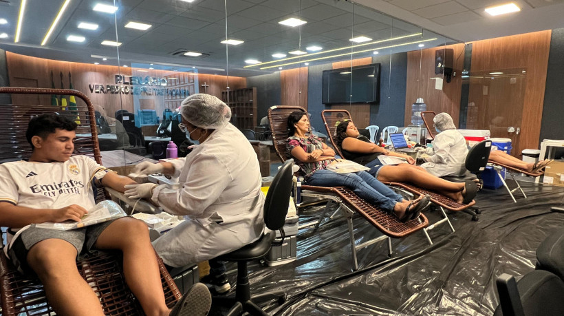 Evento na Câmara de Aquiraz contou com a coleta de mais de 65 bolsas de sangue. Cada doação pode beneficiar até 4 pessoas.