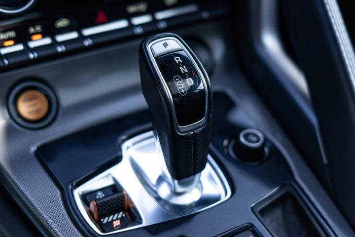 Câmbio automático: Presente em grande parte dos carros atuais, o câmbio automático foi desenvolvido com sucesso pelos brasileiros José Braz Araripe e Fernando Lemos. 