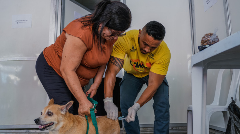 Foto de apoio ilustrativo: vacina&ccedil;&atilde;o e demais servi&ccedil;os gratuitos ser&atilde;o ofertados na primeira Parada Pet de 2026 neste s&aacute;bado, 31, no Cuca do bairro Jos&eacute; Walter, em Fortaleza, das 8 &agrave;s 12 horas

