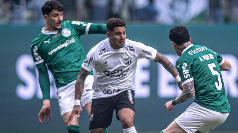 Galeano, jogador do Ceará, durante o jogo do Vovô frente ao Palmeiras 
