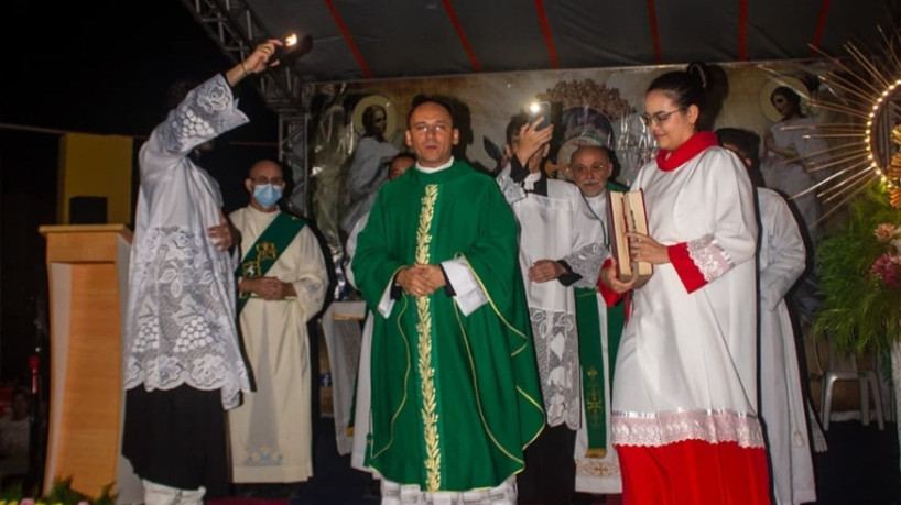 Apagão atingiu comércios e imóveis na região da praça matriz 