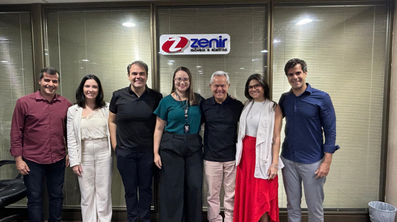 Alex Oliveira, Ana Hilda Randal, Marco Aurélio Cabral, Sabrina Coriolano, José Alves de Oliveira, Sâmara Fontelene e Alan Oliveira(Foto: Engaja/Divulgação)