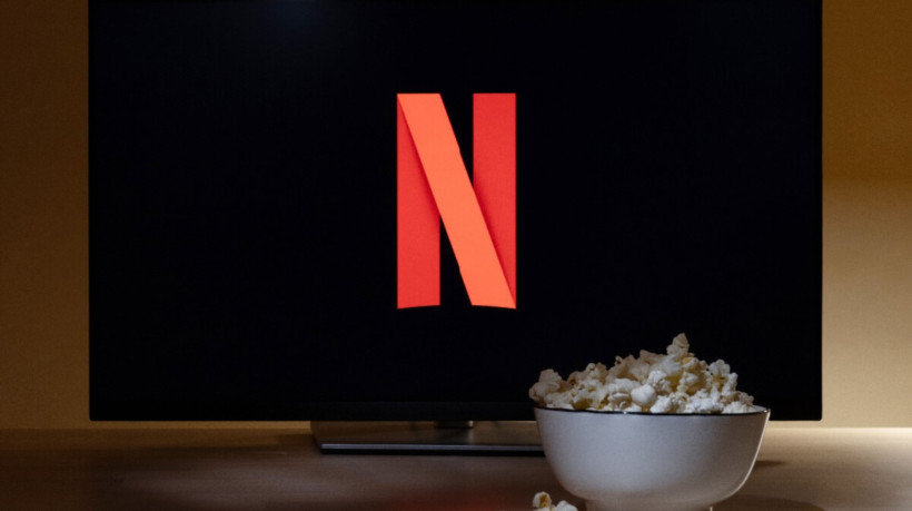 As estreias trazem enredos repletos de reviravoltas, ambientações ricas em detalhes e atuações capazes de prender a atenção do início ao fim (Imagem: eafaru | Shutterstock)