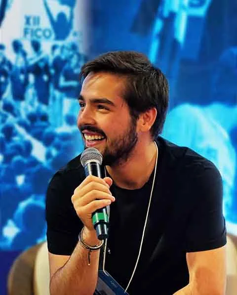 O programa na Band durou um ano e meio, do início de 2022 até agosto de 2023. Na despedida, João Silva se emocionou ao homenagear o pai. 
