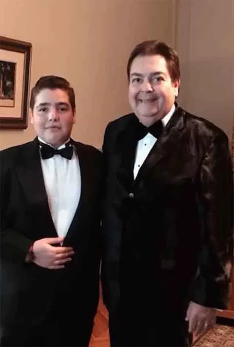 Quando tinha somente 16 anos, em 2020, João Silva passou por uma cirurgia bariátrica.