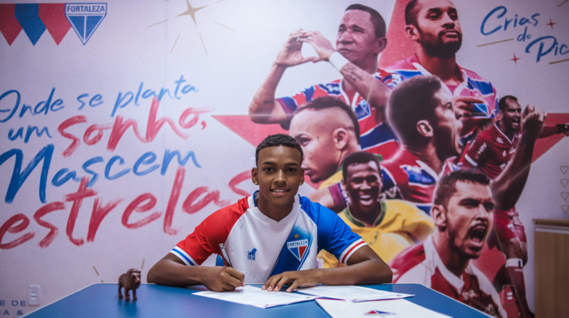 Landerson deixa o Fortaleza rumo à Europa