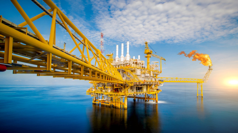 Entenda sobre o processo de extração e produção do petróleo