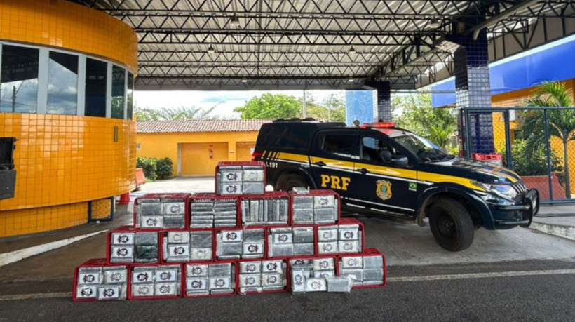 PRF apreendeu mais de meia tonelada de cocaína nesta quarta-feira, 13, em Piripiri (PI)
