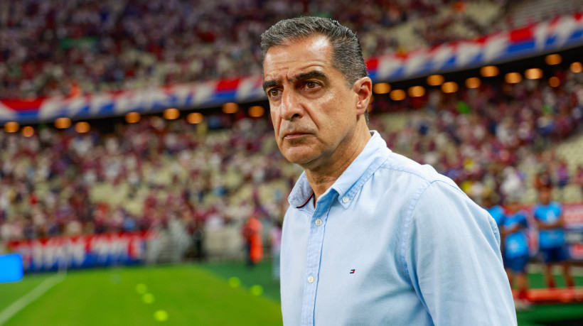 Veja como Renato Paiva escalou o Fortaleza para partida diante do Vélez, pela Libertadores. 