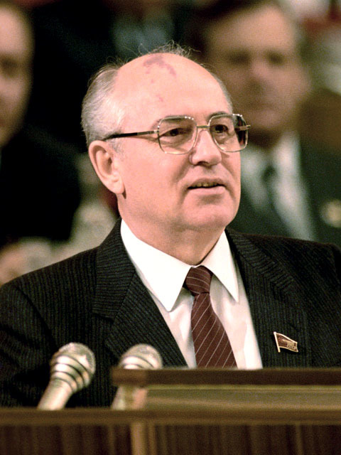 Afinal, com a renúncia do presidente Mikhail Gorbatchov em 25 de dezembro de 1991, Krivalev se tornou russo. Portanto, ele viajou ao espaço como cidadão soviético e voltou como russo. 