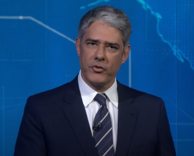 Caso confirmada, a saída marcará o fim de uma era na TV brasileira, já que Bonner foi o rosto do JN por quase 30 anos. Relembre sua trajetória!