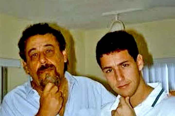 Filho de Judy, professora, e Stanley Sandler, engenheiro elétrico, desde cedo ele demonstrou interesse por humor e apresentações. Na adolescência, começou a fazer pequenos números de stand-up em clubes locais, incentivado pelo irmão mais velho.
