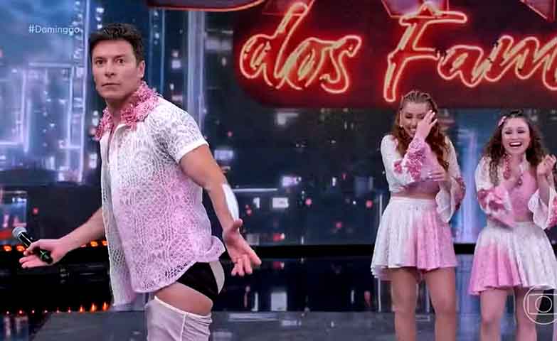 Durante sua participação no quadro Dança dos Famosos, do “Domingão com Huck”, dia 10/08, o apresentador Rodrigo Faro surpreendeu o público ao mostrar um enchimento usado na região glútea. 
