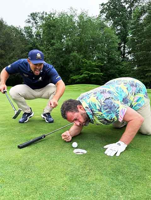 Esses filmes consolidaram seu estilo característico: humor físico, personagens excêntricos e situações absurdas. 
