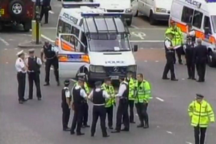 A família, ainda profundamente abalada, continua a lutar para manter viva a memória de Jean Charles e buscar justiça.