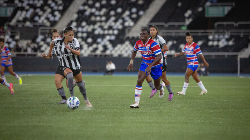 Lance do jogo Botafogo x Fortaleza, no Estádio Nilton Santos, pela semifinal do Campeonato Brasileiro Feminino A2 2025