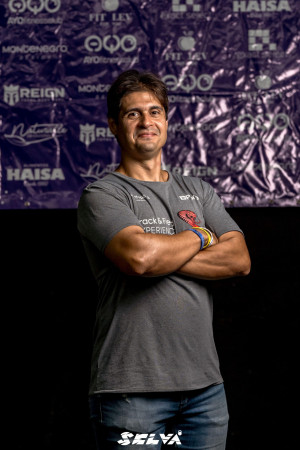 Thiago Pressão é especializado em Fisiologia e Prescrição do Exercício