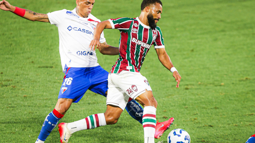 O Fluminense enfrenta o Lan&uacute;s pela Copa Sul-Americana