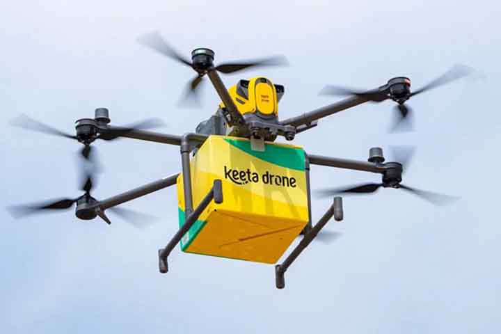 Em novembro de 2025, está prevista a chegada ao Brasil da Keeta, empresa internacional da chinesa Meituan que promete revolucionar o delivery ao incluir entregas aéreas feitas por drones autônomos. 
