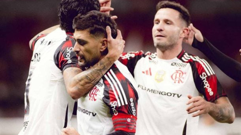 Uruguaio volta a se destacar com dois passes para gols no triunfo por 3 a 1 sobre o Internacional, no Beira-Rio, pelo Brasileirão