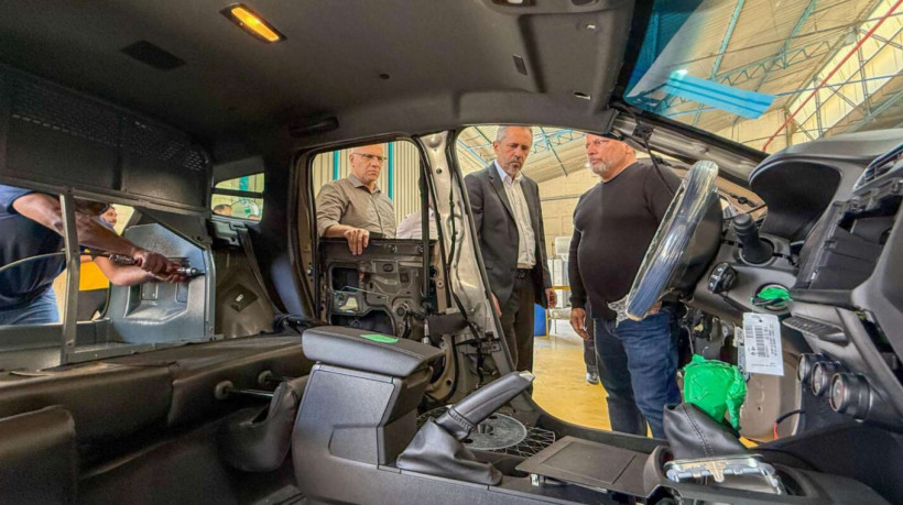 Governador do Ceará anunciou a chegada das primeiras viaturas blindadas para novembro de 2025