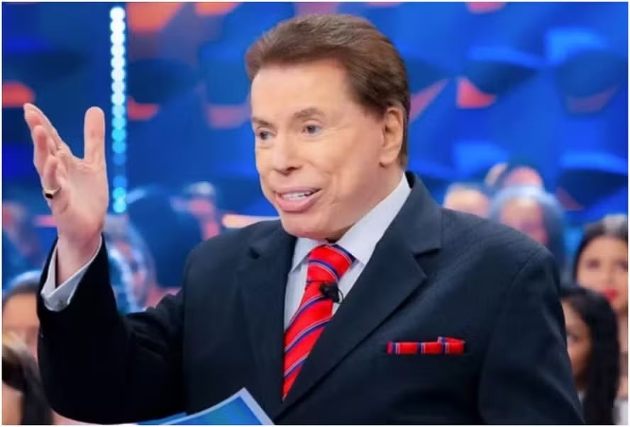 Passado um ano da morte do apresentador, o SBT enfrenta um momento delicado. Com Patricia Abravanel no comando do “Programa Silvio Santos”, a emissora vive, segundo o jornalista Luciano Guaraldo, a pior crise de sua história.
