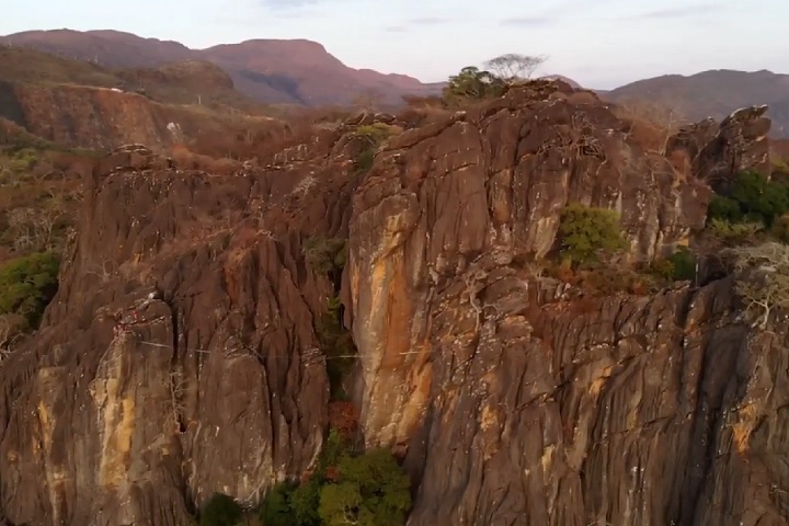 Guilherme Augusto Neto sofreu o acidente no setor de escalada conhecido como Vale da Perseguida, localizado na zona rural do município.