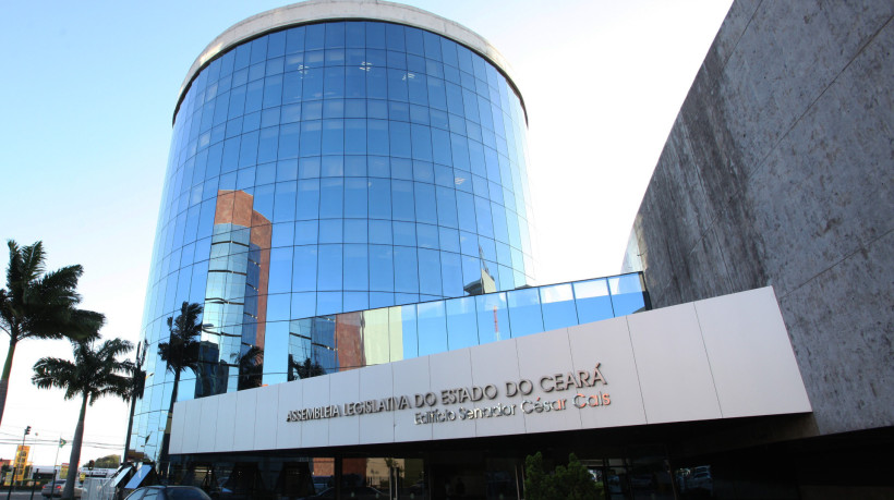 ￼PROGRAMA visa protagonizar os jovens e abrir caminhos