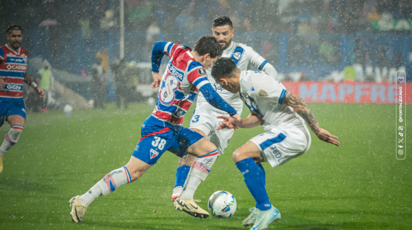 Partida entre Vélez Sarsfield e Fortaleza pelas oitavas da Libertadores 2025