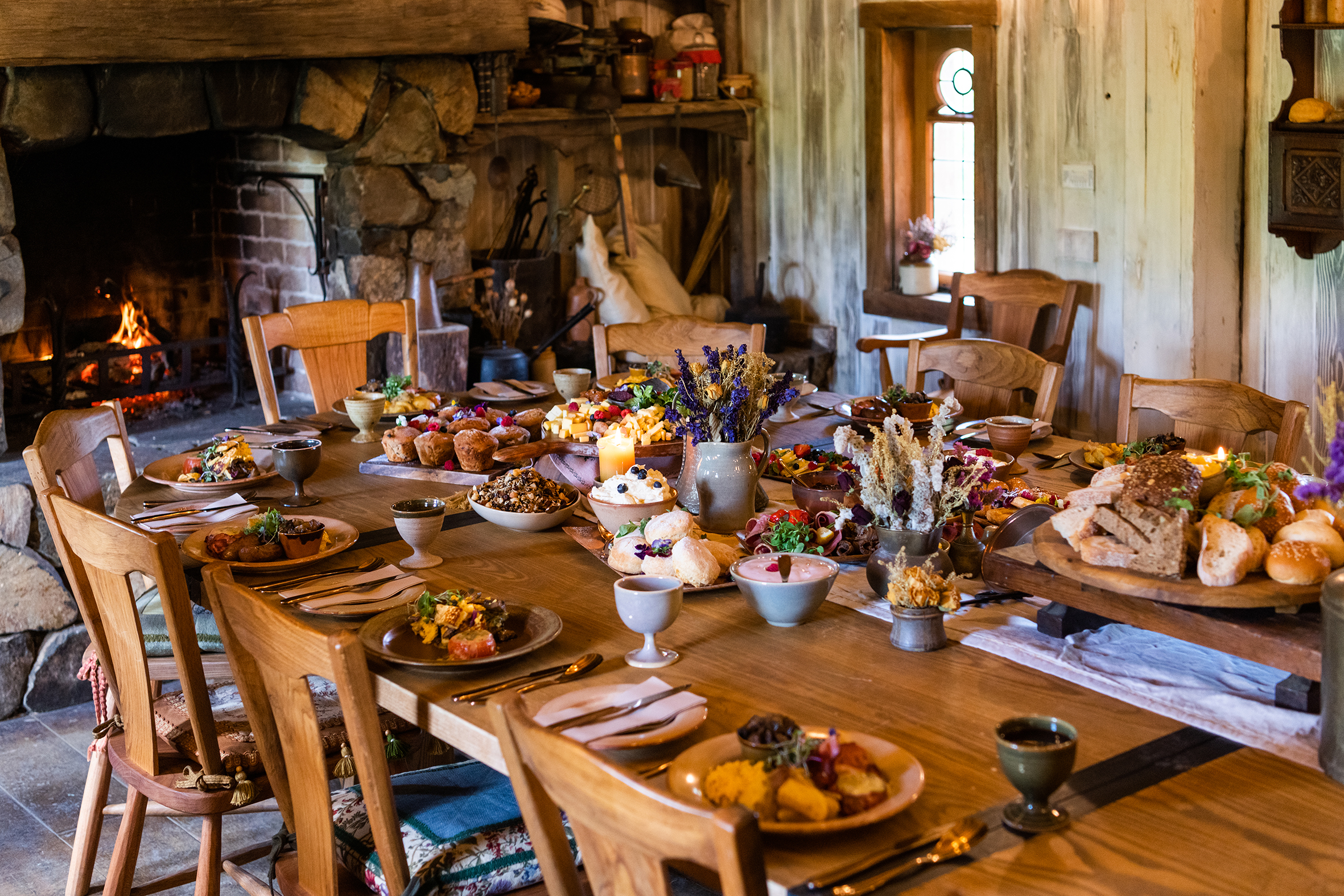Diretor de O Senhos dos Anéis, Peter Jackson afirmou que Hobbiton continua sendo seu local preferido dos filmes e se mostrou feliz pela visitação: Parece que foi retirado diretamente das páginas do livro de Tolkien.