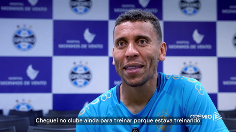 Marcos Rocha revela que não sabia sobre negociação com Grêmio