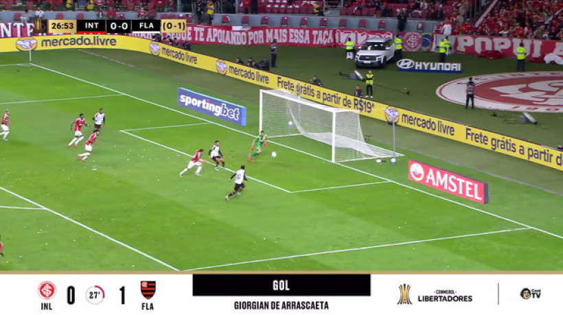 Gol do Flamengo! Arrascaeta marca após falha de Rochet