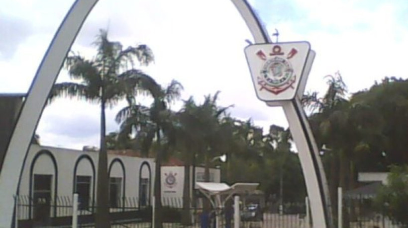 Votação acontece no dia 25 de agosto, no Parque São Jorge. Novo mandatário cumprirá mandato tampão até dezembro de 2026