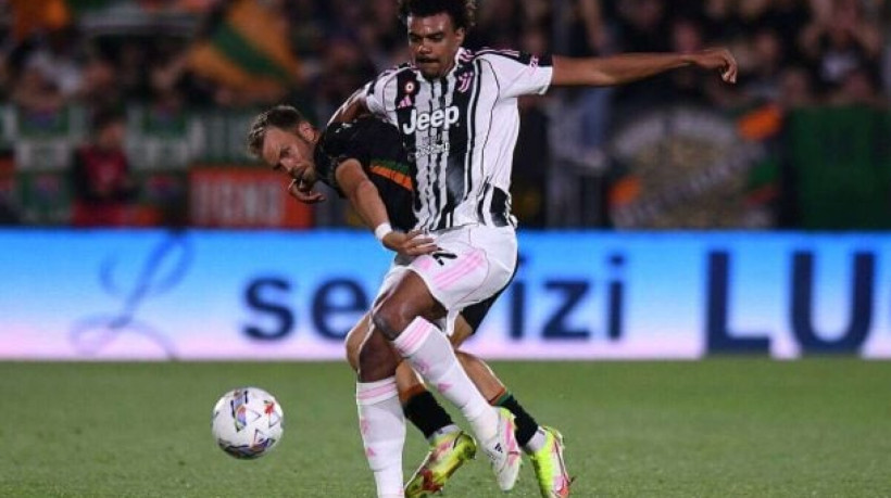 Renato Veiga deixa o Chelsea e chega à LaLiga por 29,5 milhões de euros, com o time inglês mantendo participação em futura venda