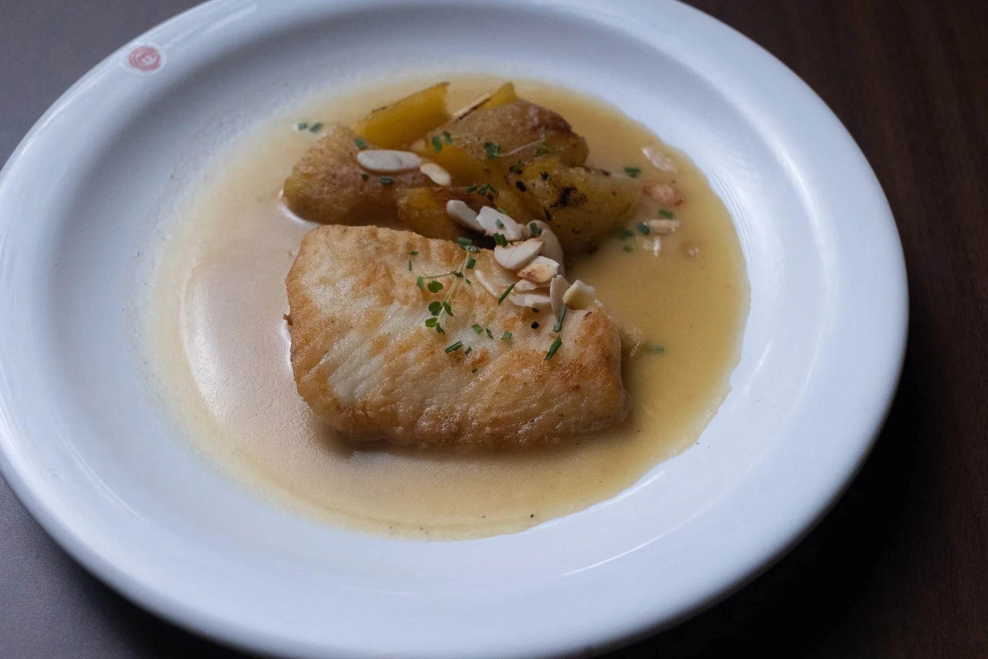 Com linguado como proteína, prato principal acertou no tempo de cozimento da mandioca
