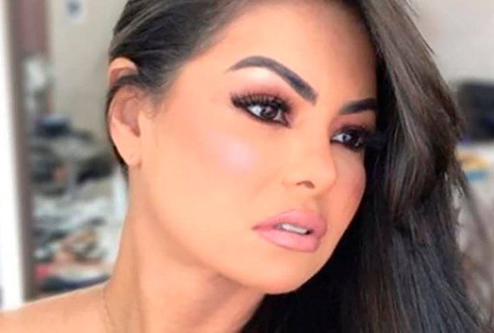 Paulinha Abelha morreu no dia 23/02/22, devido a uma infecção grave no Sistema Nervoso Central. Ela tinha 43 anos. A cantora passou por vários dias internada em um hospital em Aracaju, mas não resistiu. A infecção causou problemas em diversos órgãos.