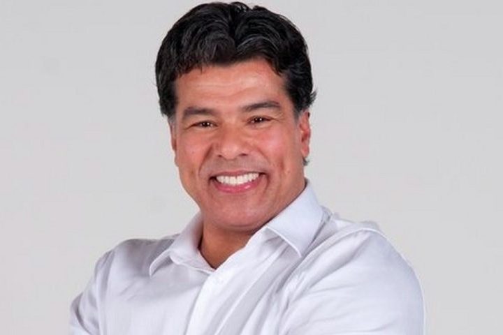 O ator e cantor Maurício Mattar revelou recentemente que quase morreu após descobrir que tinha sido processado por uma de suas filhas.