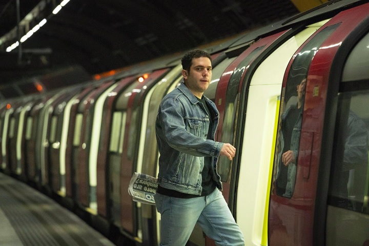 O criador da série, Jeff Pope, levou cinco anos para concluir o projeto, alegando o peso e a responsabilidade de retratar o caso com precisão.