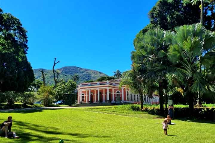 O historiador Alcindo de Azevedo Sodré, juntamente com o presidente Getúlio Vargas se uniram para criar o museu, que foi inaugurado em 16 de março de 1943.