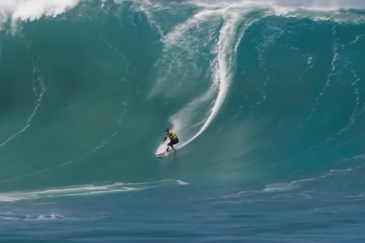 A Big Waves Brasil (BWB) foi a responsável pela medição.