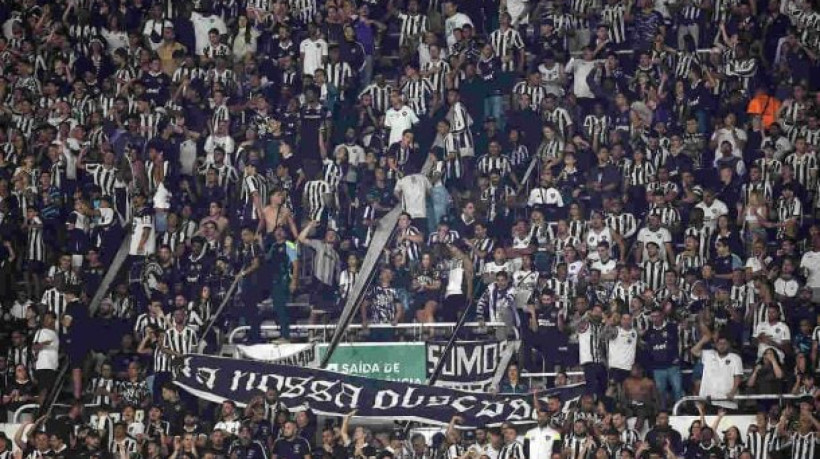 Glorioso e banda americana chegam a acordo pelo cancelamento por não haver tempo hábil para desmontar estrutura do evento