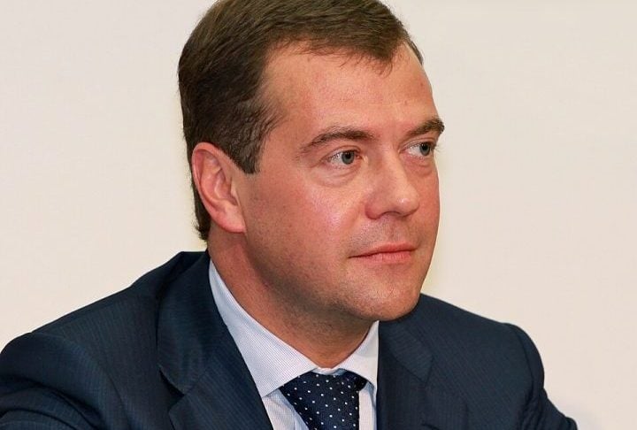 A ordem veio em resposta a uma ameaça feita pelo ex-presidente russo Dmitri Medvedev sobre o uso do sistema nuclear Mão Morta (ou Perimetr, em russo).